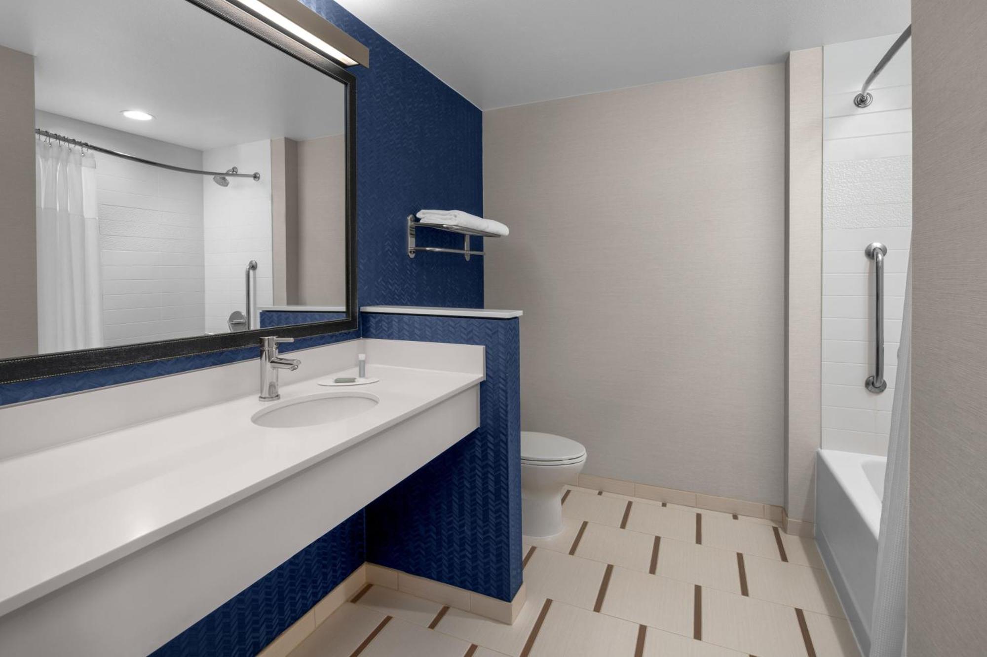 Fairfield Inn & Suites By Marriott Tustin Orange County Екстериор снимка